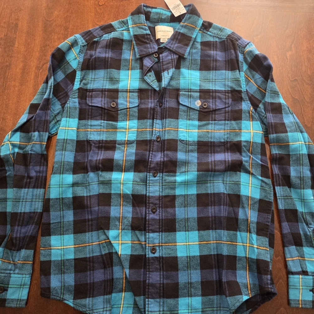 American Eagle Outfitters Flannel Shirt Large NWT